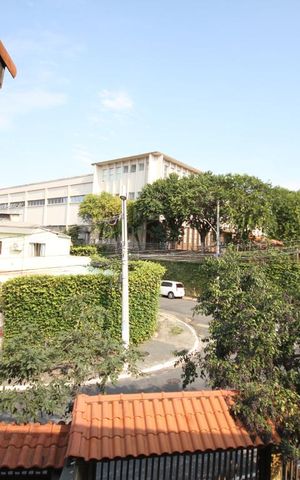 Casa à venda com 435m², 4 quartos e 8 vagasSuíte 1