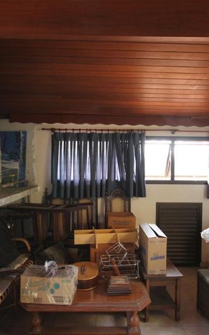 Casa à venda com 435m², 4 quartos e 8 vagasSoton