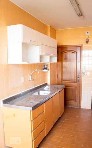 Apartamento à venda com 120m², 4 quartos e 2 vagasCozinha