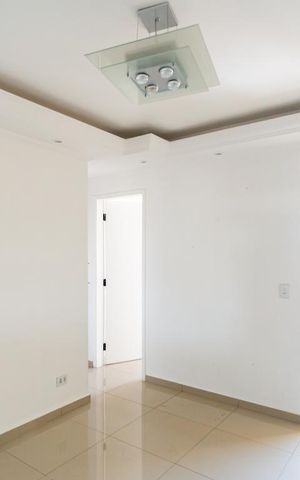 Apartamento à venda com 43m², 2 quartos e 1 vaga Apartamento à venda com 43m², 2 quartos e 1 vagaSala