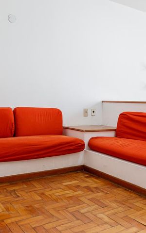 Apartamento à venda com 70m², 2 quartos e 1 vaga Apartamento à venda com 70m², 2 quartos e 1 vagaSala