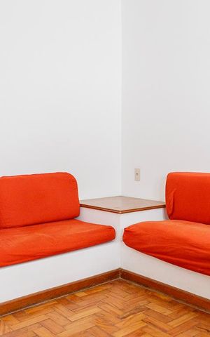 Apartamento à venda com 70m², 2 quartos e 1 vaga Apartamento à venda com 70m², 2 quartos e 1 vagaSala