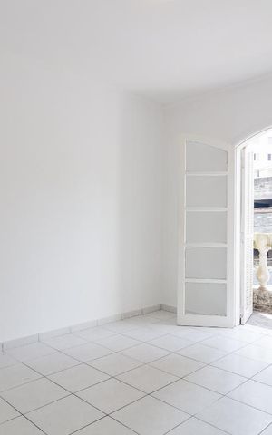Casa à venda com 135m², 3 quartos e 2 vagas Casa à venda com 135m², 3 quartos e 2 vagasQuarto 1