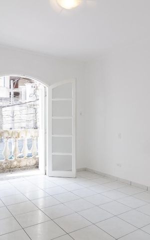 Casa à venda com 135m², 3 quartos e 2 vagas Casa à venda com 135m², 3 quartos e 2 vagasQuarto 1
