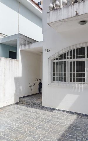 Casa à venda com 135m², 3 quartos e 2 vagas Casa à venda com 135m², 3 quartos e 2 vagasGaragem