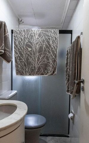 Apartamento à venda com 60m², 2 quartos e 1 vaga Apartamento à venda com 60m², 2 quartos e 1 vagaBanheiro Social