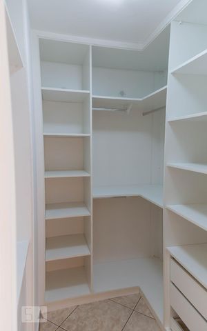 Casa à venda com 108m², 2 quartos e 2 vagas Casa à venda com 108m², 2 quartos e 2 vagasQuarto 1