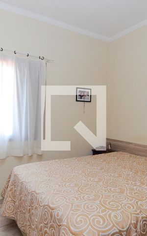 Casa à venda com 200m², 4 quartos e 4 vagasQuarto 3 - Suíte