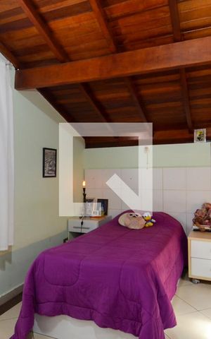 Casa à venda com 200m², 4 quartos e 4 vagasQuarto 4 - Sótão