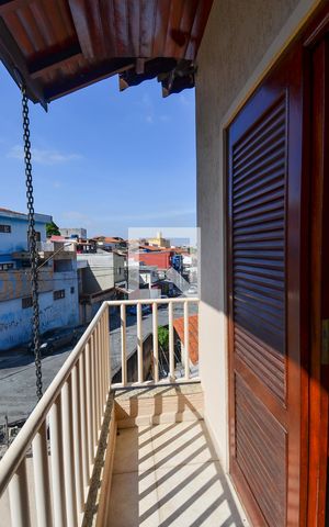 Casa à venda com 200m², 4 quartos e 4 vagasVaranda do Quarto 2