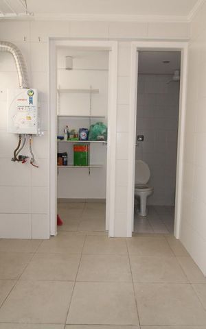 Apartamento à venda com 120m², 2 quartos e 1 vagaÁrea de Serviço