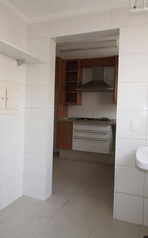 Apartamento à venda com 120m², 2 quartos e 1 vagaÁrea de Serviço