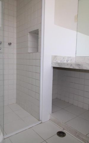 Apartamento à venda com 120m², 2 quartos e 1 vagaBanheiro da Suíte