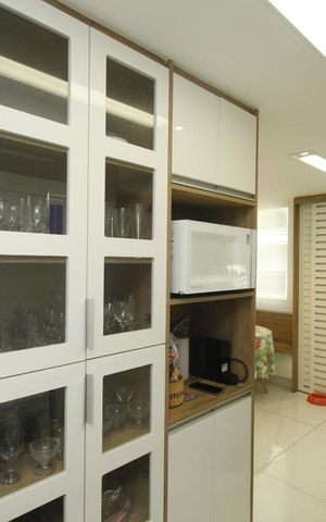 Apartamento à venda com 212m², 4 quartos e 3 vagasCozinha