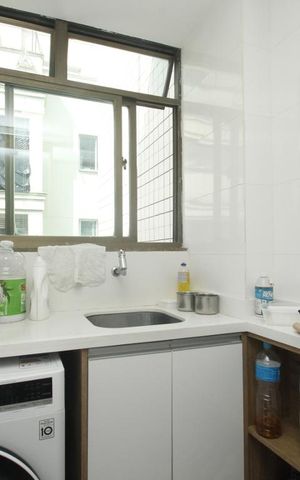 Apartamento à venda com 212m², 4 quartos e 3 vagasÁrea de Serviço