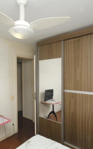 Apartamento à venda com 212m², 4 quartos e 3 vagasQuarto 2