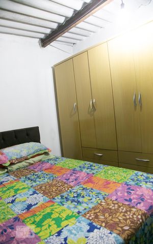 Casa à venda com 50m², 2 quartos e 1 vaga Casa à venda com 50m², 2 quartos e 1 vagaQuarto 1