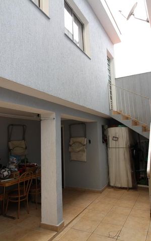 Casa à venda com 300m², 3 quartos e 6 vagasÁrea comum - Churrasqueira
