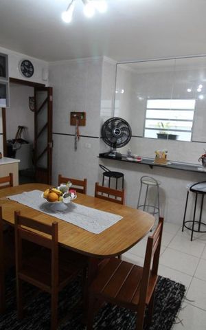 Casa à venda com 300m², 3 quartos e 6 vagasCozinha