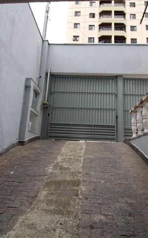 Casa à venda com 300m², 3 quartos e 6 vagasGaragem