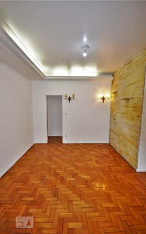 Apartamento à venda com 120m², 3 quartos e 1 vagaSala