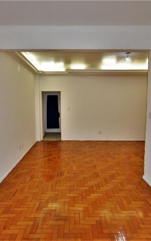 Apartamento à venda com 120m², 3 quartos e 1 vagaSala