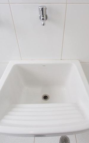 Apartamento para alugar com 71m², 2 quartos e 2 vagasDetalhe Área de Serviço