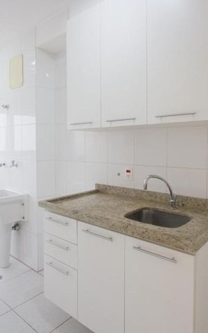 Apartamento para alugar com 71m², 2 quartos e 2 vagasCozinha