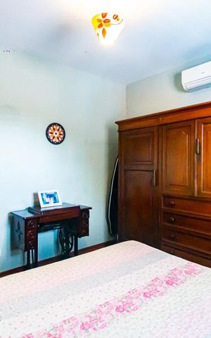 Casa à venda com 287m², 4 quartos e 3 vagasQuarto 2