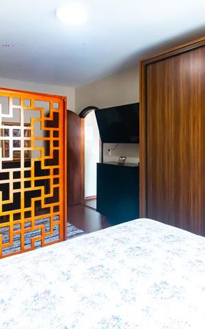 Casa à venda com 287m², 4 quartos e 3 vagasSuíte