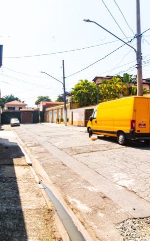 Casa à venda com 287m², 4 quartos e 3 vagasVista da Rua