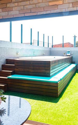 Casa à venda com 287m², 4 quartos e 3 vagasÁrea comum - Piscina