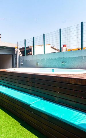 Casa à venda com 287m², 4 quartos e 3 vagasÁrea comum - Piscina