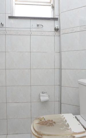Apartamento à venda com 66m², 2 quartos e 1 vagaBanheiro Social