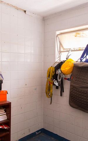 Casa à venda com 400m², 5 quartos e 8 vagas Casa à venda com 400m², 5 quartos e 8 vagasDespensa