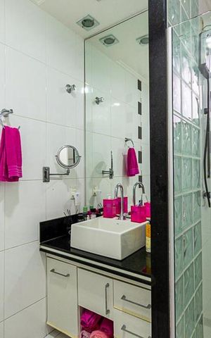 Apartamento à venda com 137m², 3 quartos e sem vaga Apartamento à venda com 137m², 3 quartos e sem vagaBanheiro Social