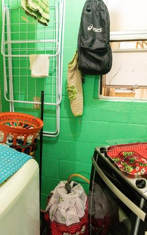 Apartamento à venda com 32m², 2 quartos e 1 vaga Apartamento à venda com 32m², 2 quartos e 1 vagaCozinha e Área de Serviço