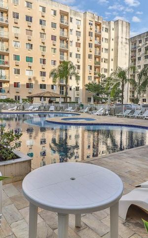 Apartamento à venda com 56m², 2 quartos e 1 vaga Apartamento à venda com 56m², 2 quartos e 1 vagaÁrea comum - Piscina