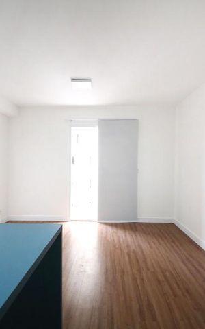 Apartamento à venda com 37m², 1 quarto e sem vagaSala 