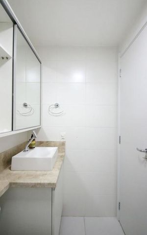 Apartamento à venda com 37m², 1 quarto e sem vagaBanheiro 