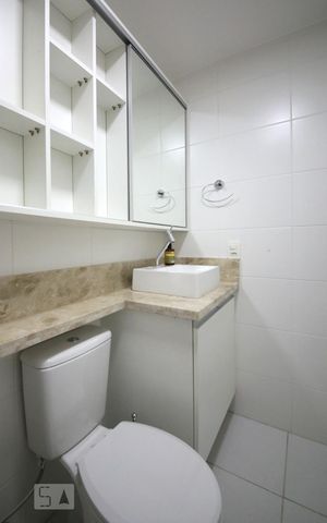 Apartamento à venda com 37m², 1 quarto e sem vagaBanheiro