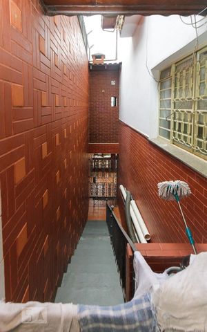 Casa à venda com 358m², 4 quartos e 4 vagas Casa à venda com 358m², 4 quartos e 4 vagasÁrea de Serviço