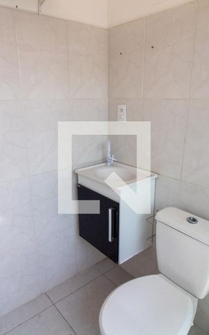 Studio para alugar com 26m², 1 quarto e sem vaga Studio para alugar com 26m², 1 quarto e sem vagaBanheiro