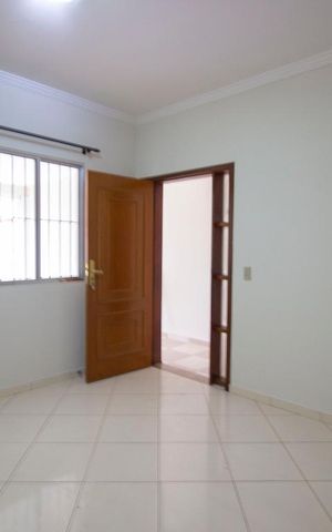 Casa à venda com 208m², 3 quartos e 2 vagasSala