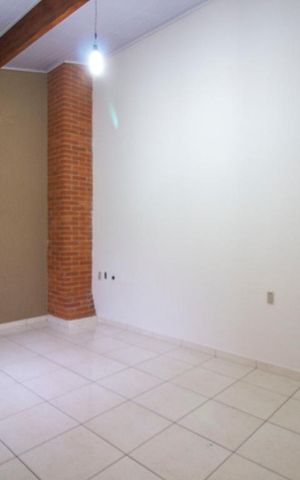Casa à venda com 208m², 3 quartos e 2 vagasEscritório
