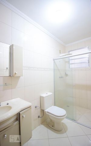 Casa à venda com 208m², 3 quartos e 2 vagasBanheiro da Suíte