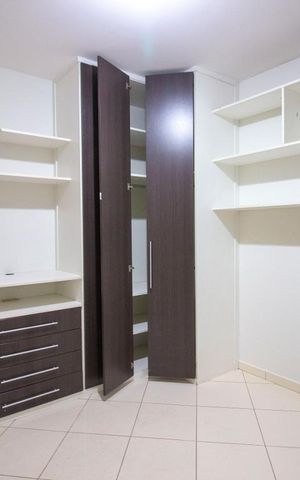 Casa à venda com 208m², 3 quartos e 2 vagasQuarto 2