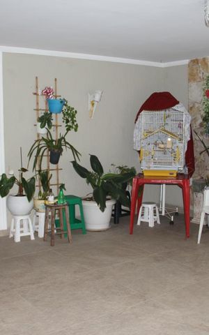 Casa à venda com 304m², 5 quartos e 4 vagasQuintal