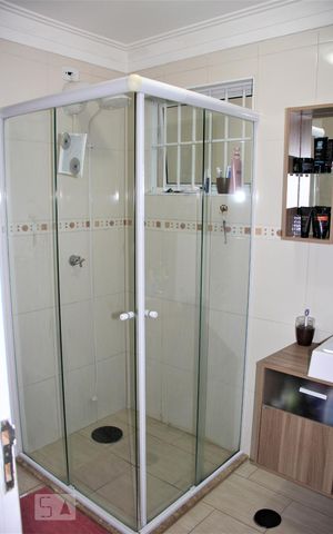 Casa à venda com 304m², 5 quartos e 4 vagasBanheiro 3