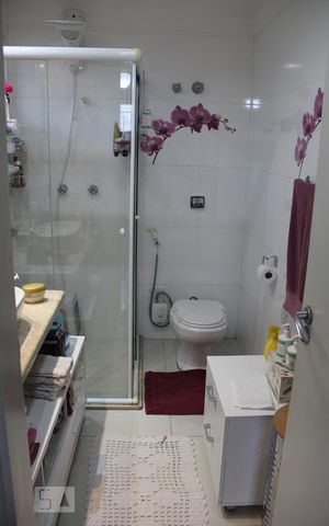 Casa à venda com 304m², 5 quartos e 4 vagasBanheiro 4